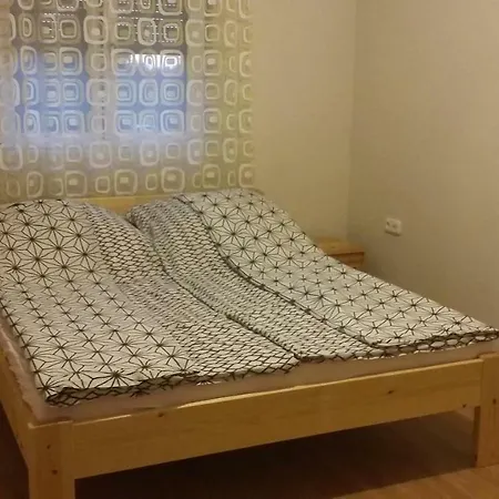 Guest house Juli Vendeghaz Abadszalok