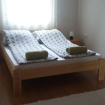 Guest house Juli Vendeghaz